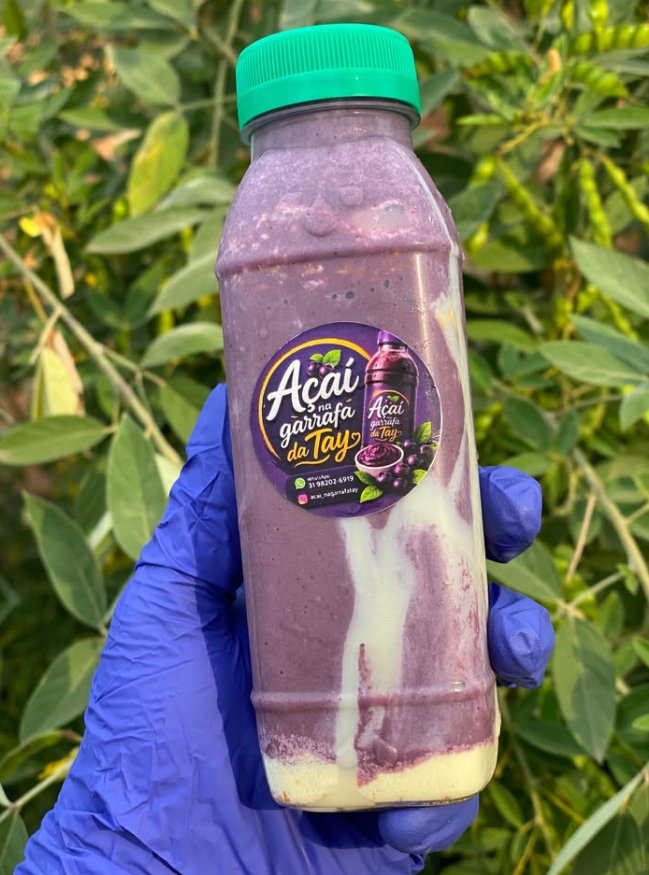 Açaí na garrafa Thay
